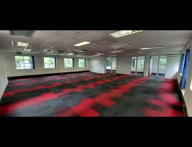 588M² OFFICE TO LET IN WOODMEAD